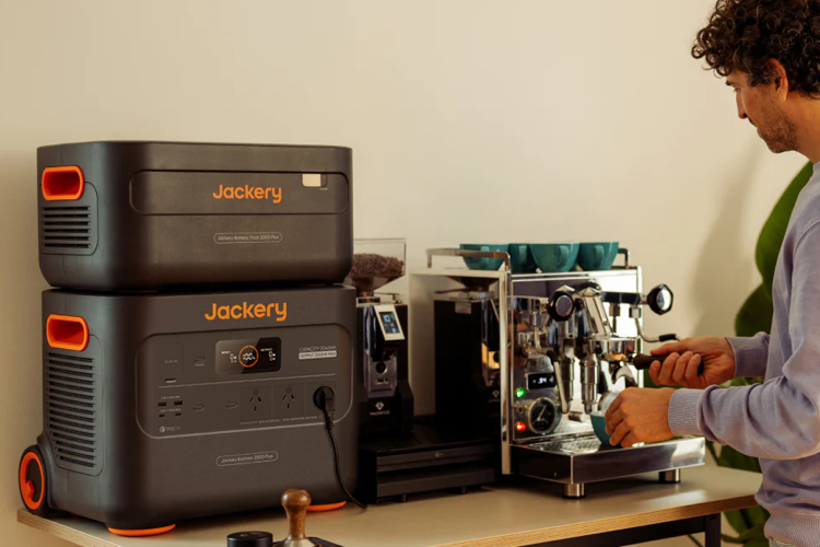 Jackery_Explorer_2000_Plus-04-MB