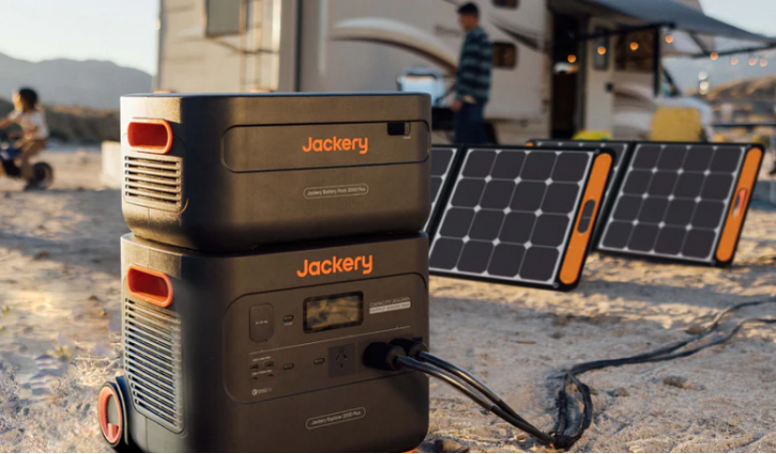 Jackery Solar Generators for Caravan and Camping shows