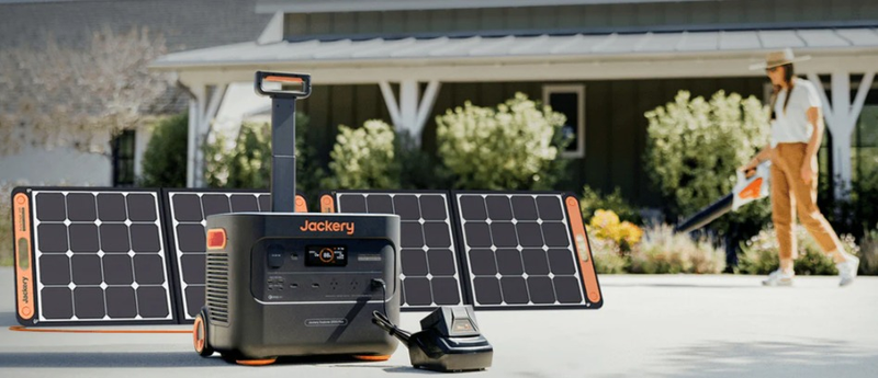 Outdoor Challenges Solved: Jackery Solar Generator 2000 Plus
