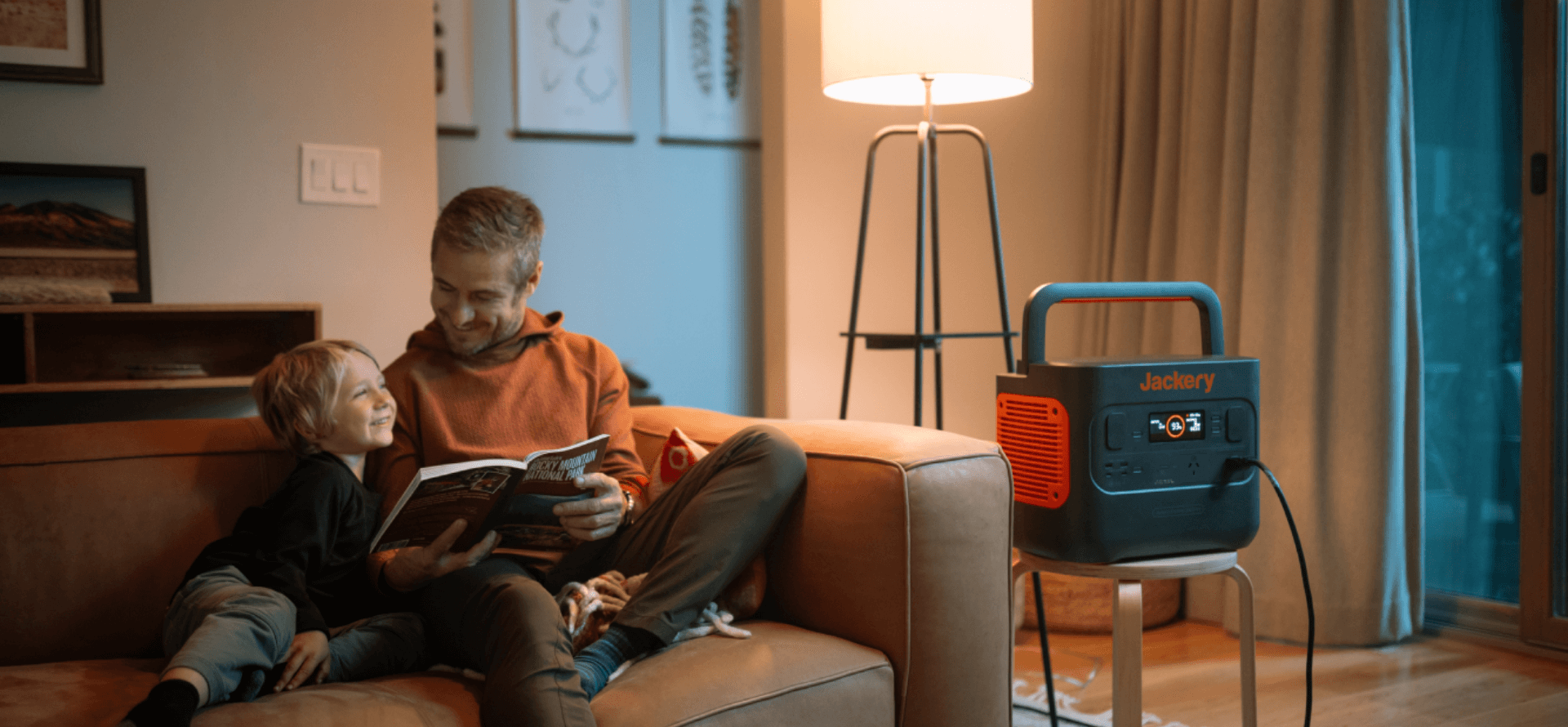 Jackery_E2000Pro_Portable_Power_Station