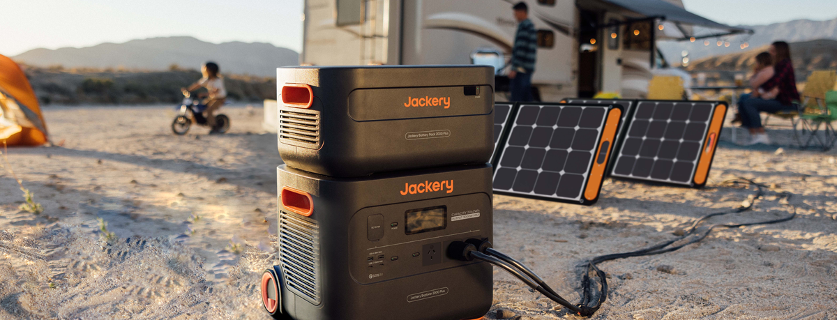 Jackery_Explorer_2000_Plus-02