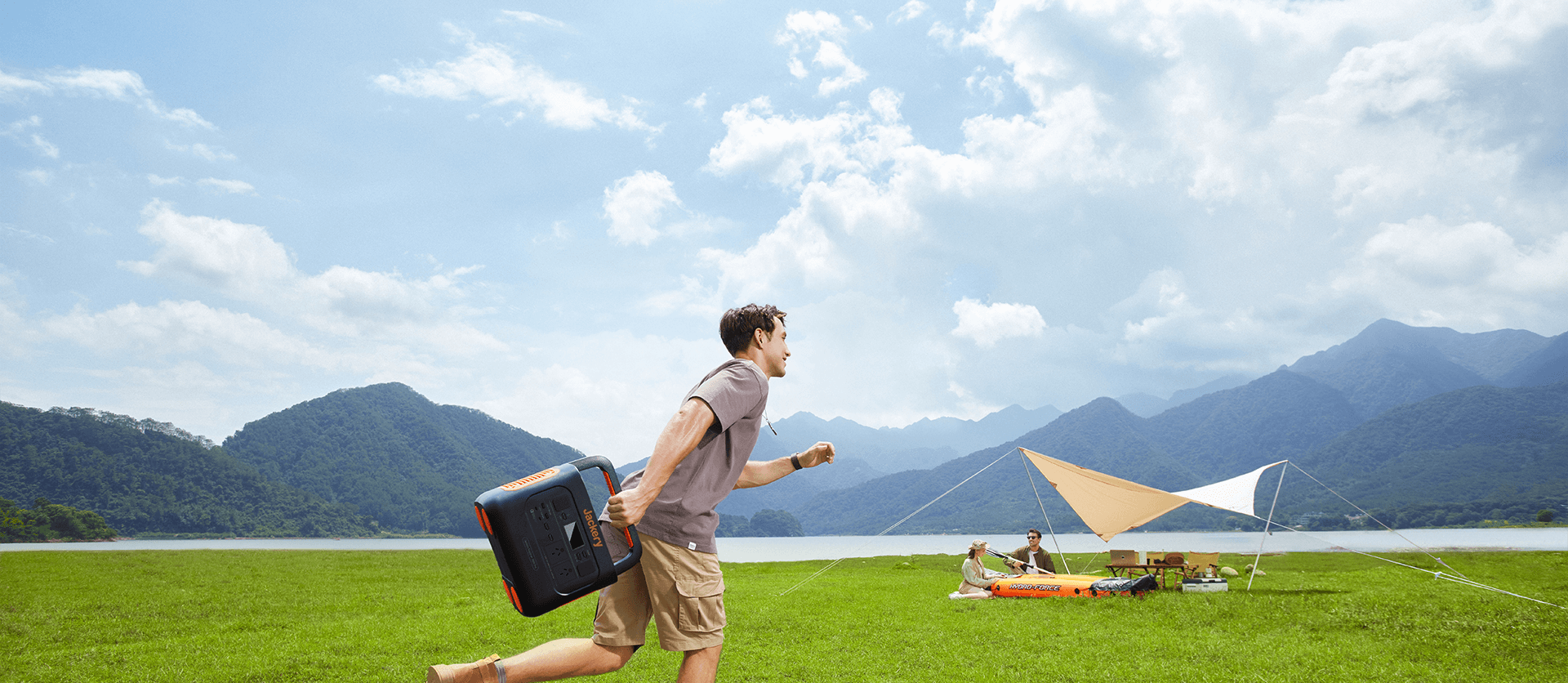 Jackery Explorer Portable Power Station Pro