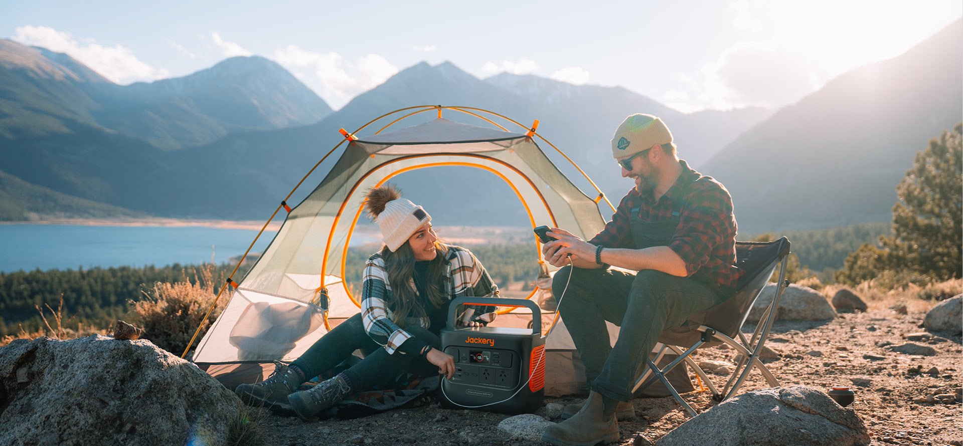 Jackery_Portable_Power_Sation_1000_Pro-1